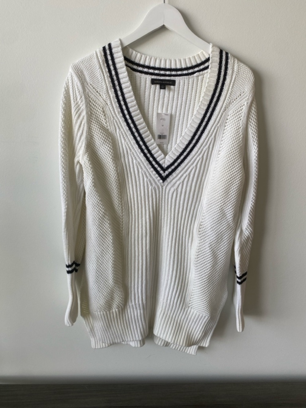 Banana Republic Cream V-Neck Sweater with Navy Trim